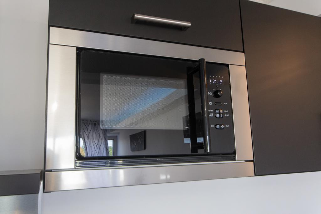 Sweethome Dijon - Black & White ภายนอก รูปภาพ